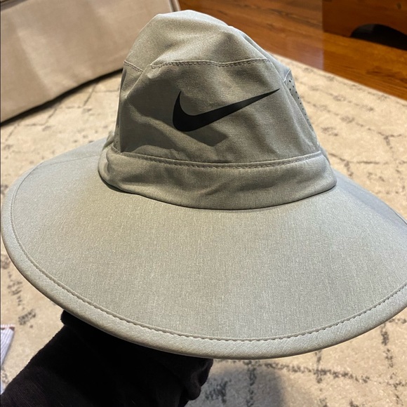 nike sun protect golf hat